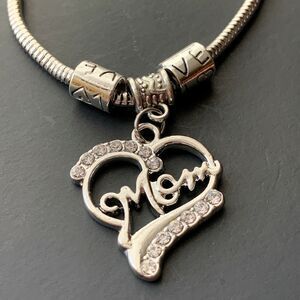Mom Heart Charm Bracelet Snake Chain NEW